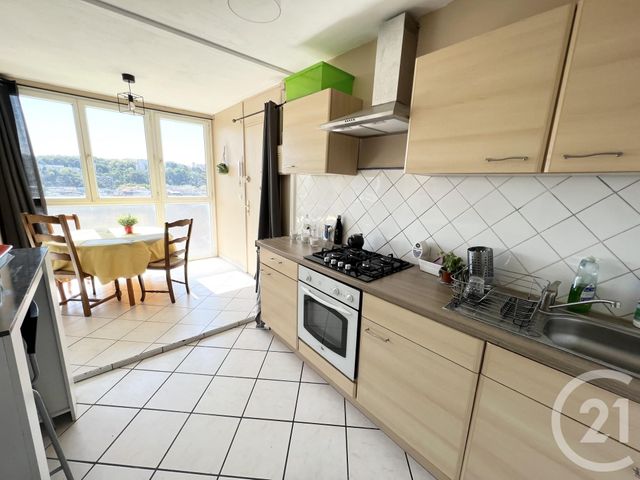 Appartement T3 à vendre - 3 pièces - 63.0 m2 - LYON - 69009 - RHONE-ALPES - Century 21 Valmy Immobilier