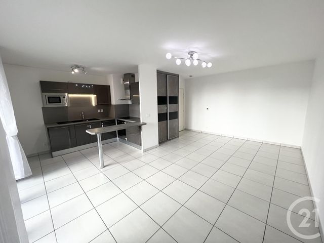 Appartement F3 à vendre - 3 pièces - 65.19 m2 - LYON - 69009 - RHONE-ALPES - Century 21 Valmy Immobilier
